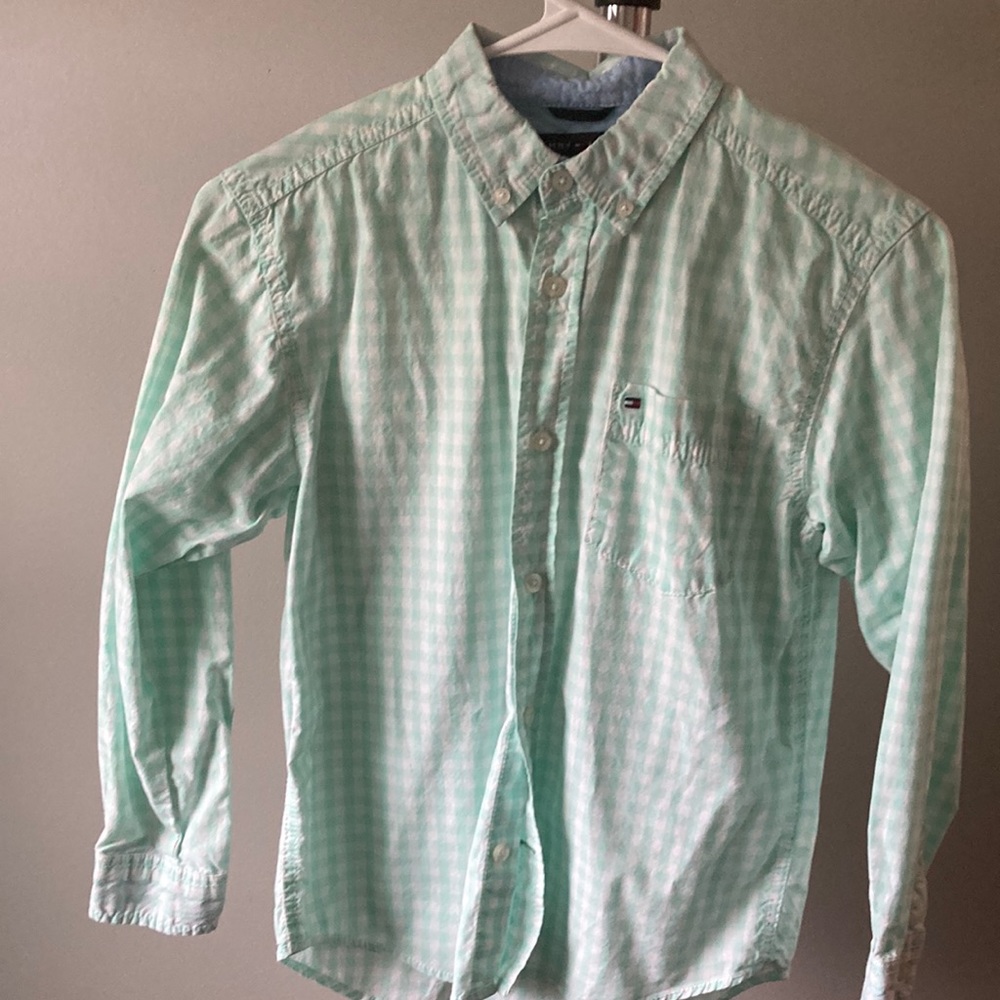 Tommy Hilfiger button down dress shirt boys small 8/10 plaid teal and white